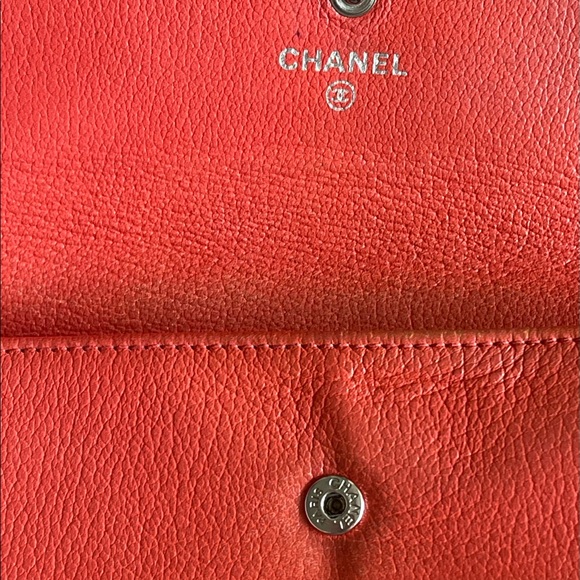 CHANEL  CORAL leather  Camellia CC FLAP Long wallet - Picture 4 of 15